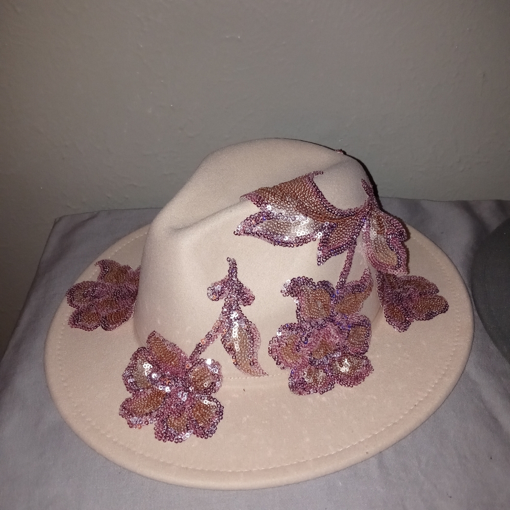 Customized fedora hat - Picture 3 of 11
